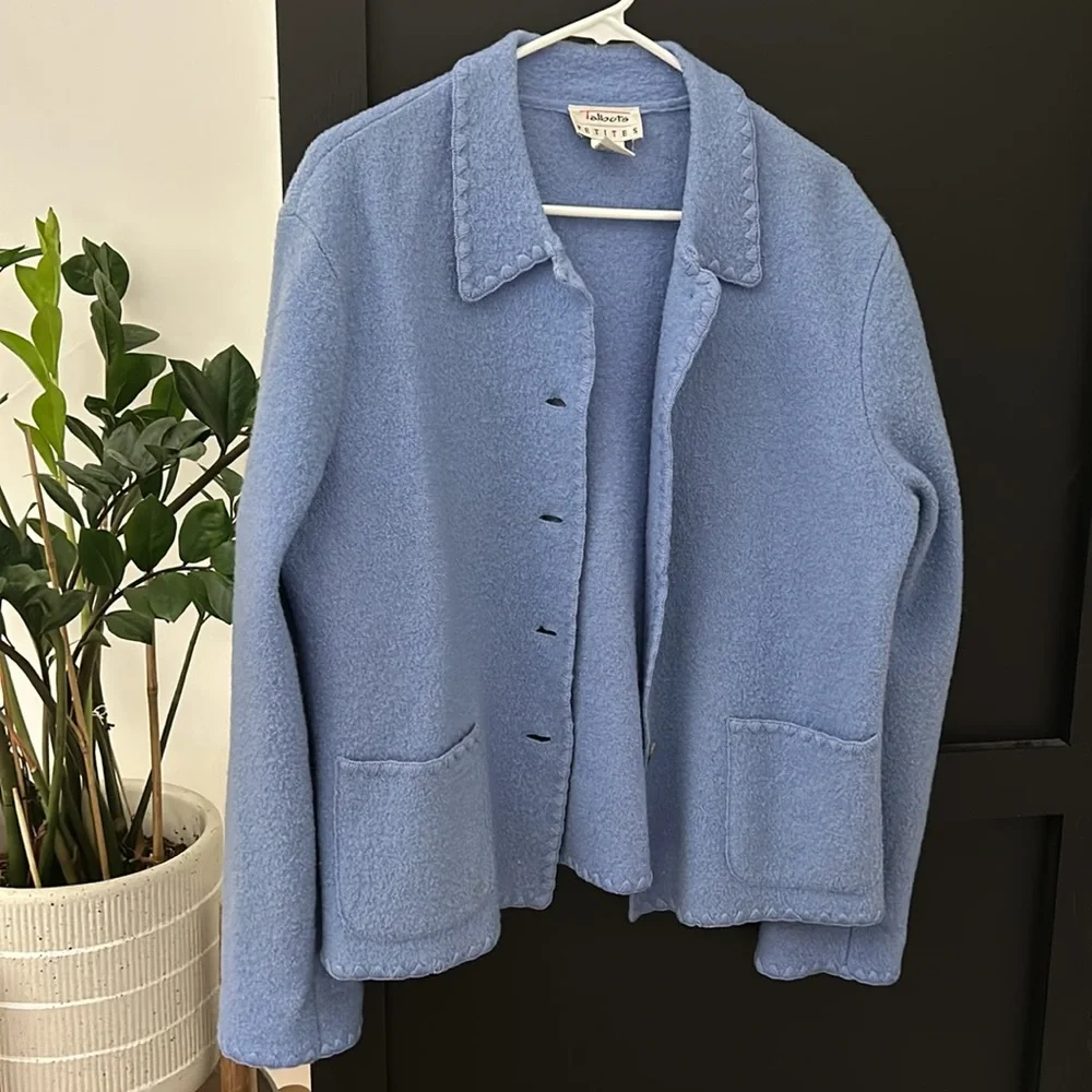 Vintage Talbots 100% wool Buttoned Front Jacket. Size LP - Picture 2 of 9